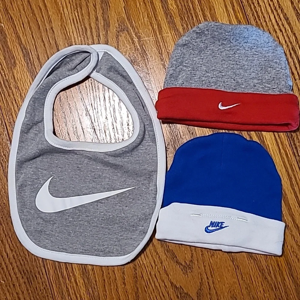Nike Kids' Gray& Red, and Blue& White Beanie and Bib Set